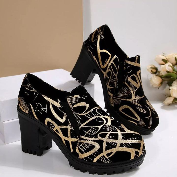 Round Toe Block Heels Pumps