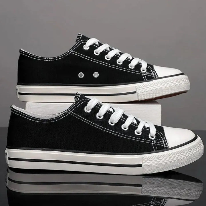 Lace Up Round Toe Canvas Sneakers