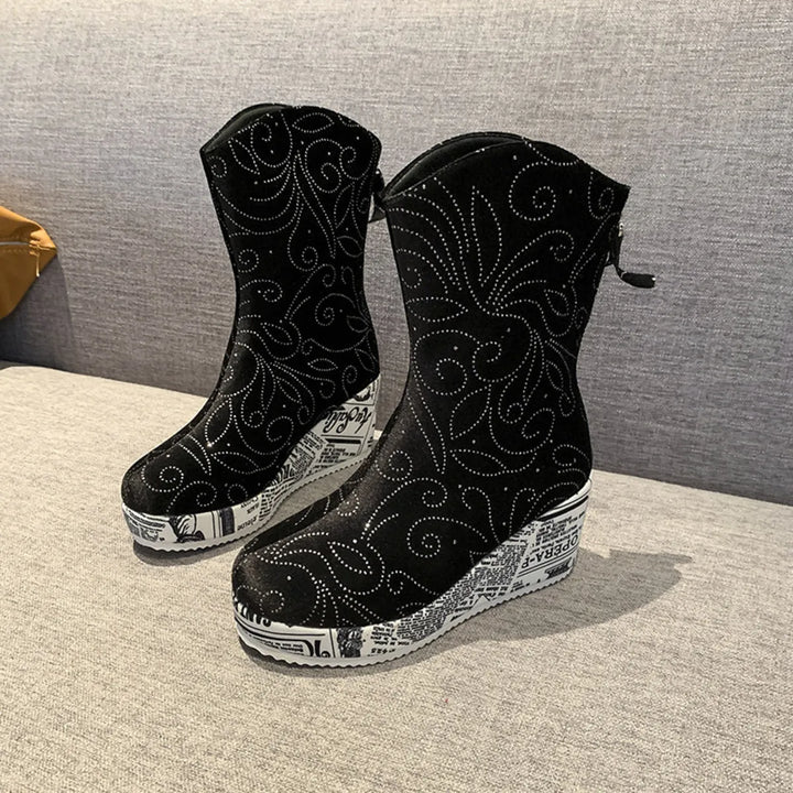 Round Toe Platform Wedge Boots