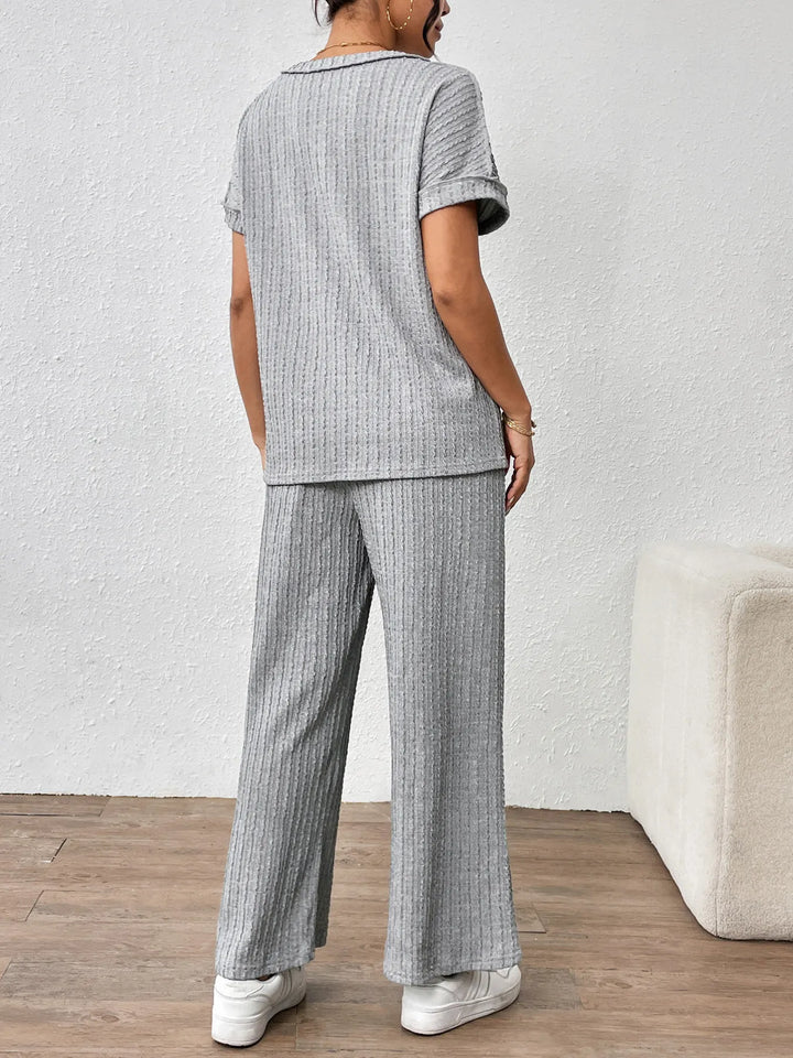 Round Neck Short Sleeve Top and Pants Set Two Piece Dresses