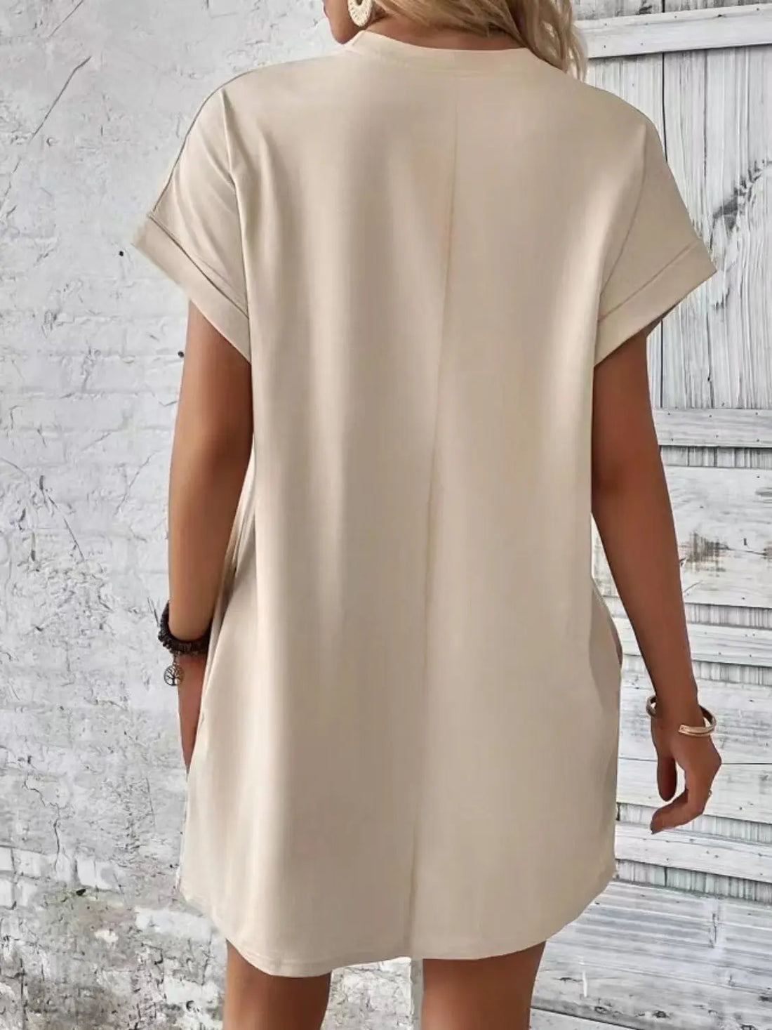 Pocketed Round Neck Short Sleeve Dress 