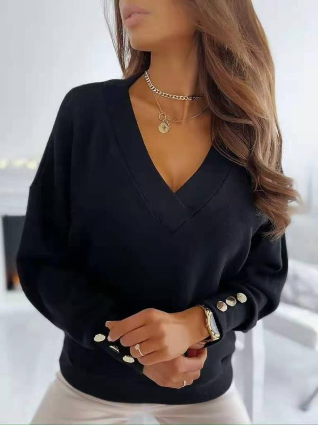 V-Neck Long Sleeve Sweatshirt 