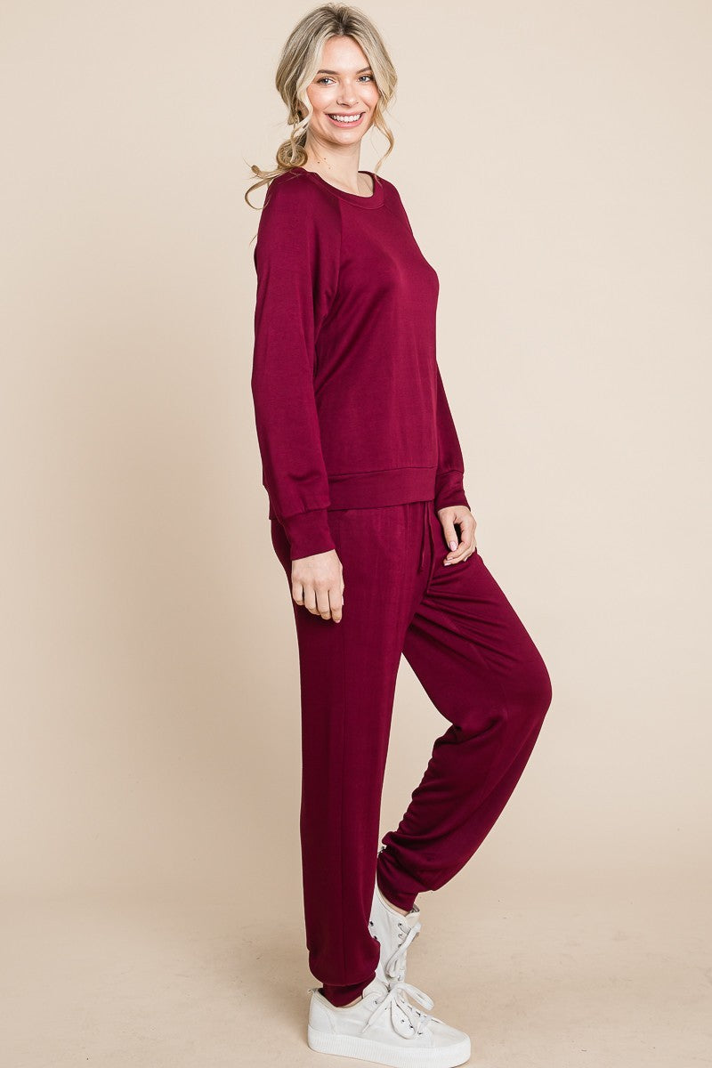 Super Lady Round Neck Raglan Sleeve Top and Pants Lounge Set 
