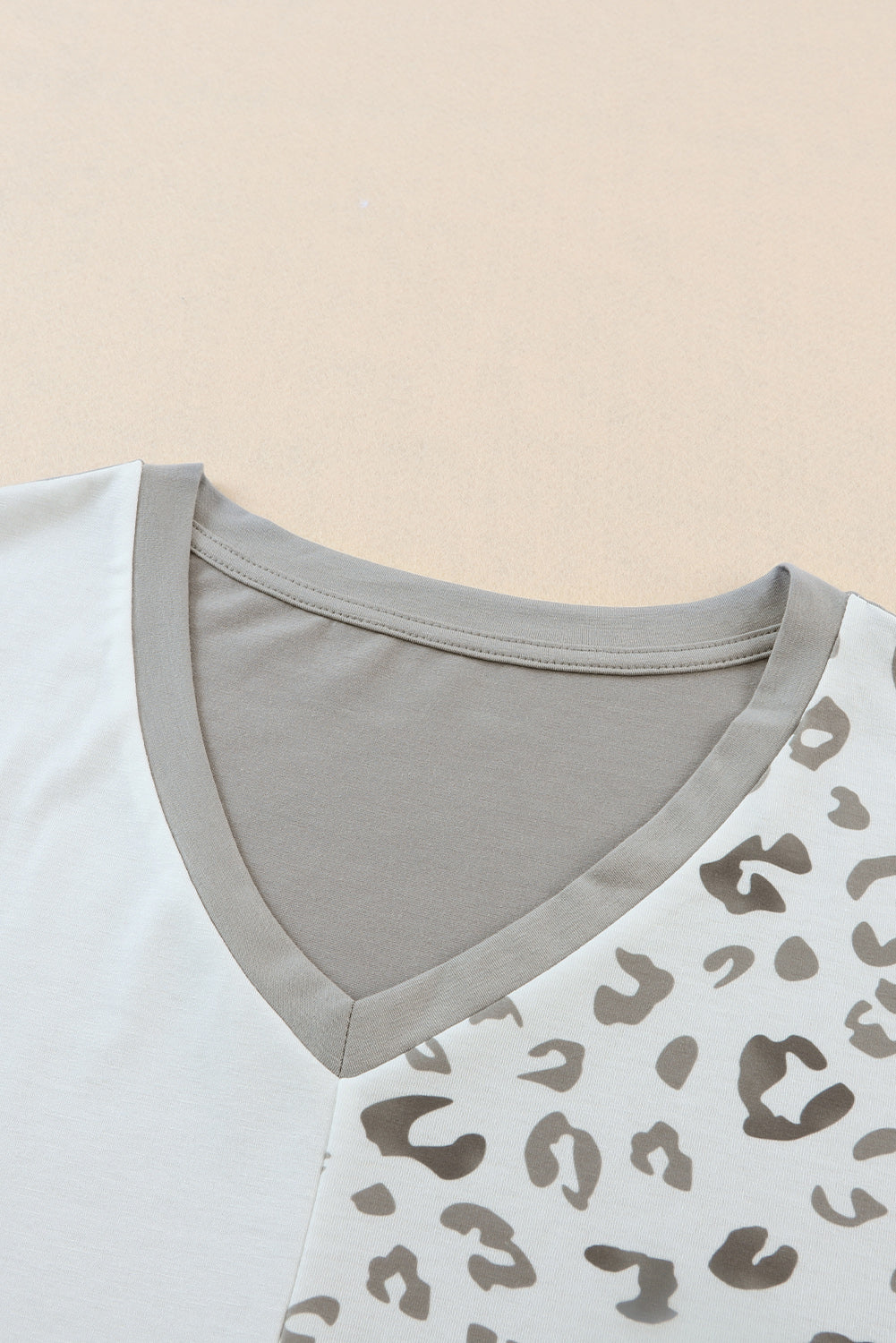 Plus Size Leopard V-Neck T-Shirt 