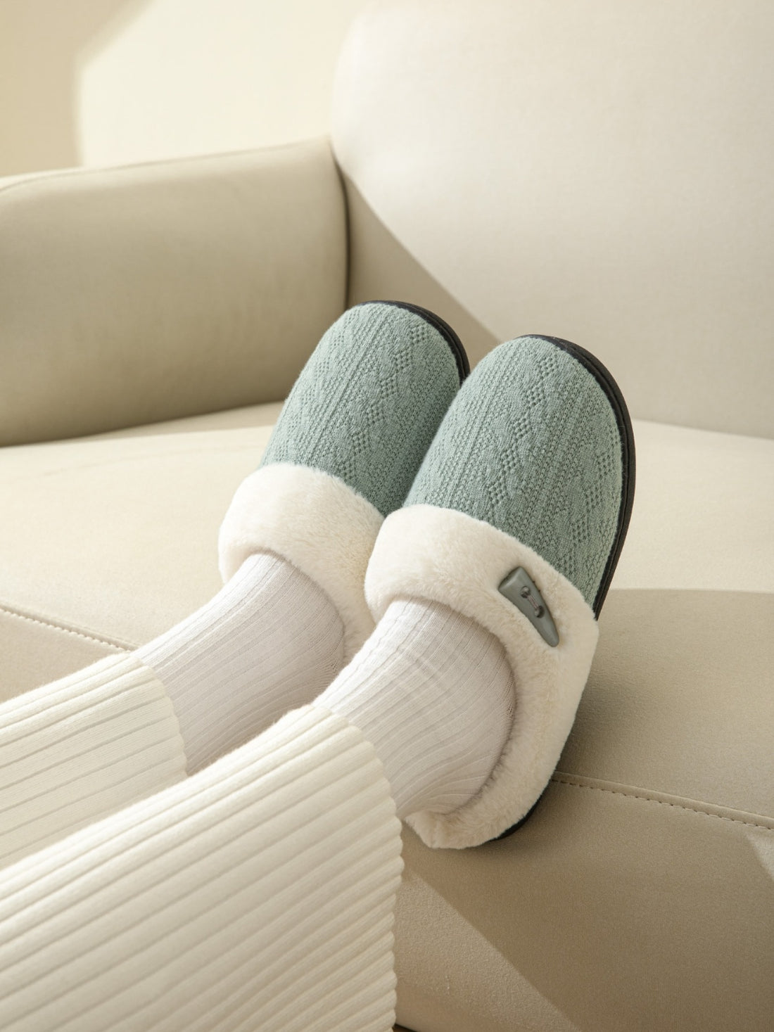 Horn Buckle Furry Texture Flat Slippers 