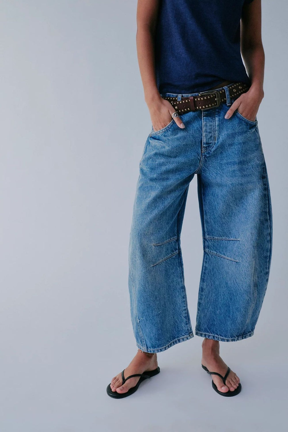 Wide Leg Jeans with Pockets 