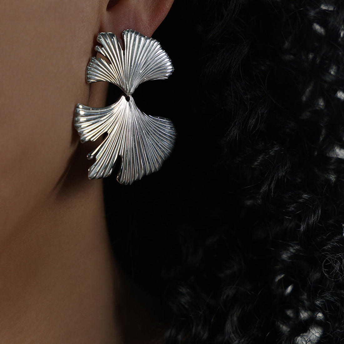 Ginkgo Biloba Design Stud Earrings 