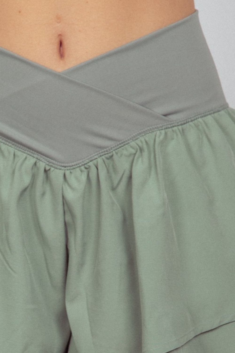 VERY J V-Shaped High Waist Layered Active Shorts 