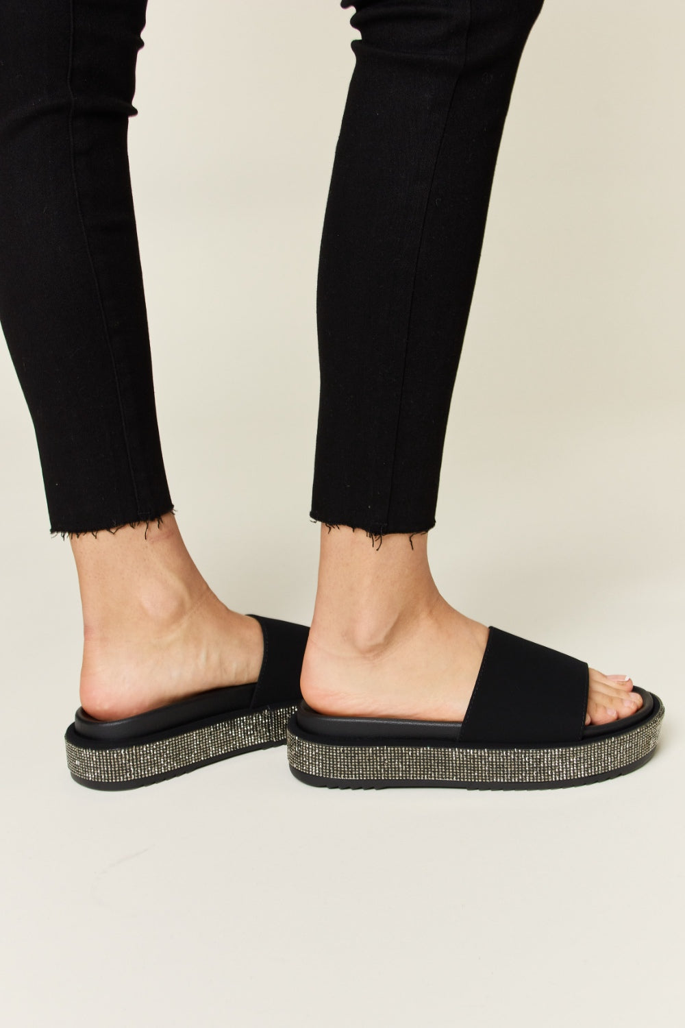 Forever Link Open Toe Rhinestone Platform Sandals 