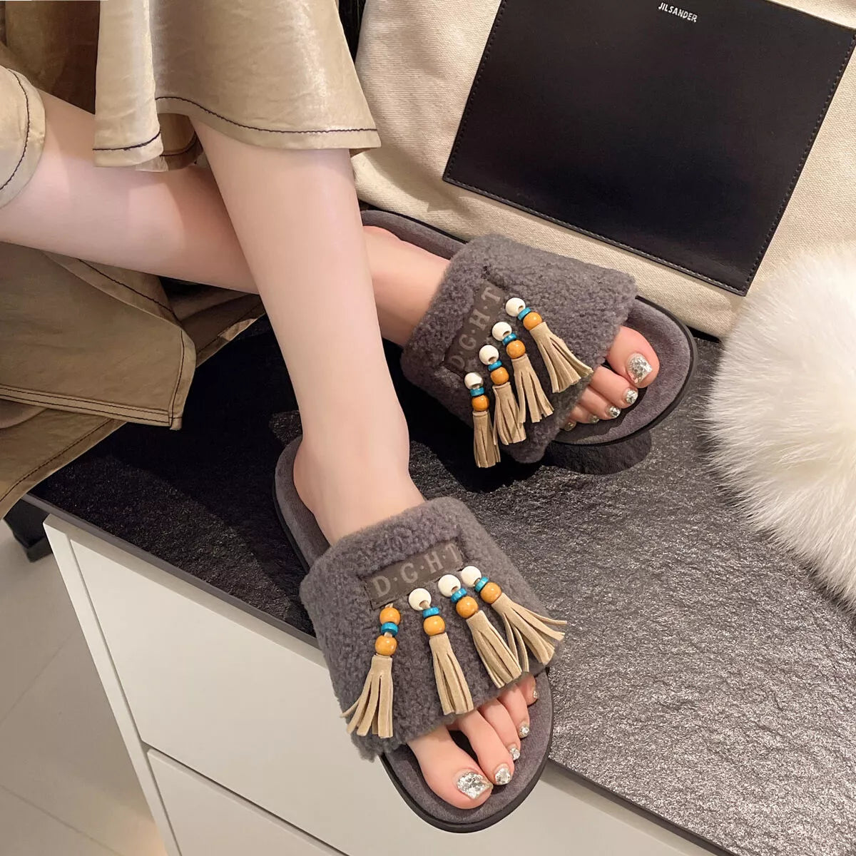 Tassel Open Toe Slippers 