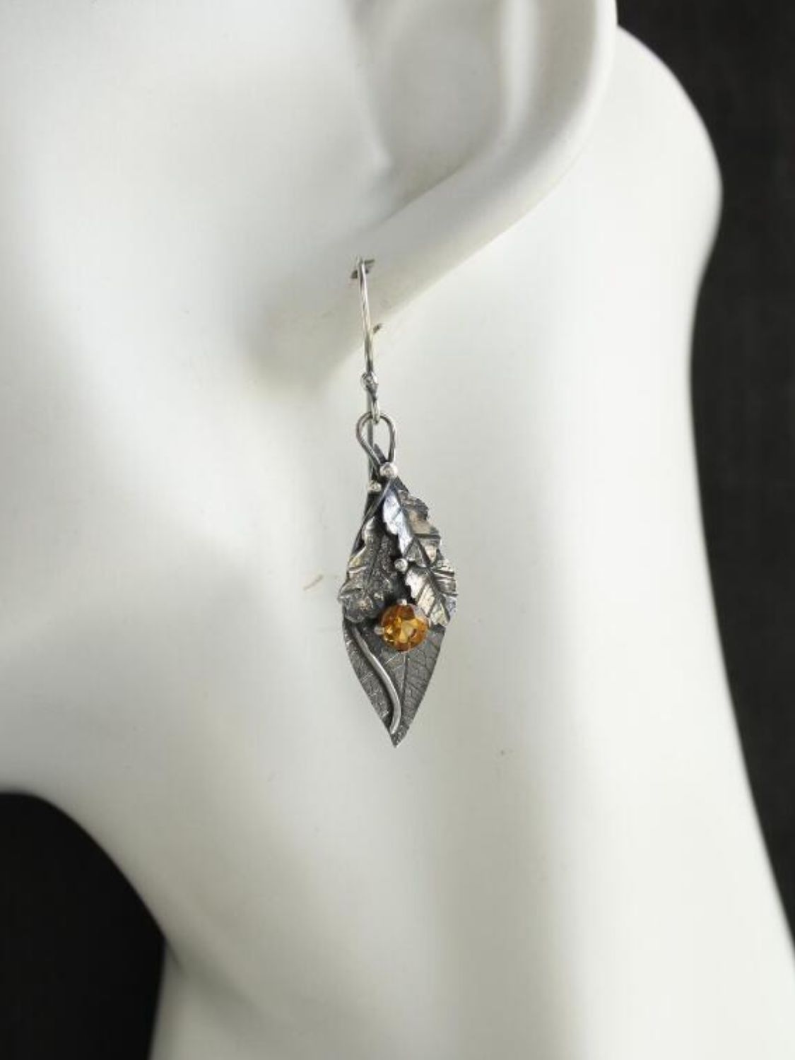 Alloy Rhinestone Leaf Shape Earrings 