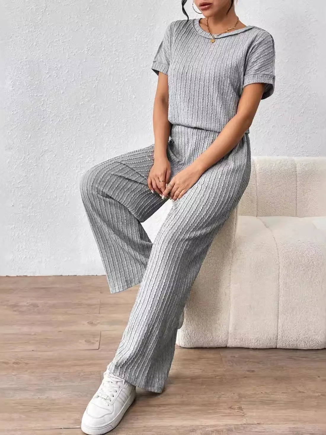 Round Neck Short Sleeve Top and Pants Set Two Piece Dresses
