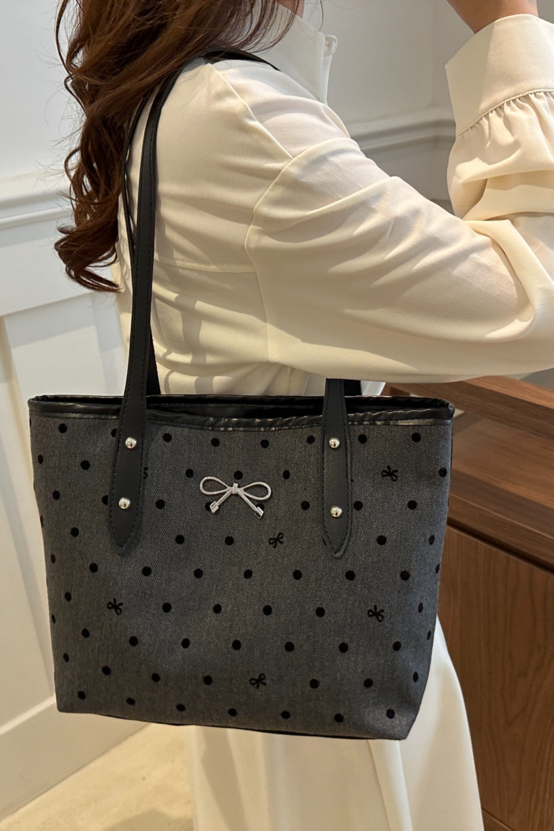 Bow Trim Polyester Tote Bag 