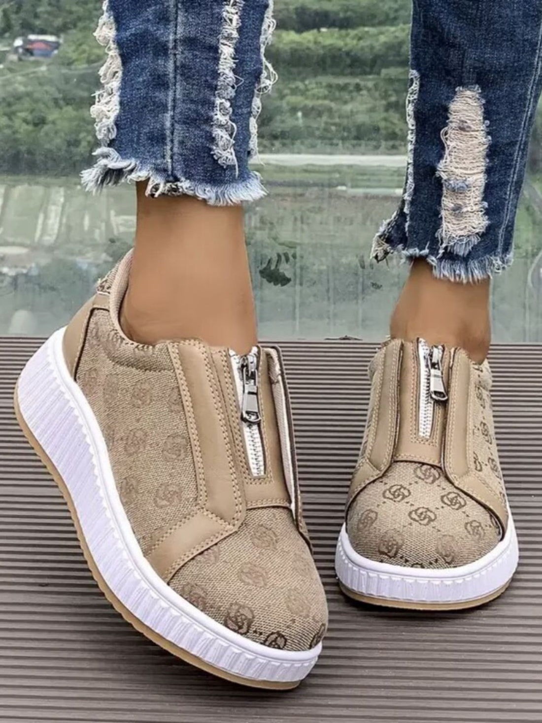 Floral Round Toe Sneakers with Zip 