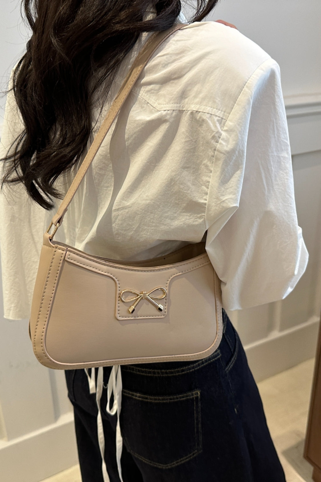 Bow Trim PU Leather Shoulder Bag 