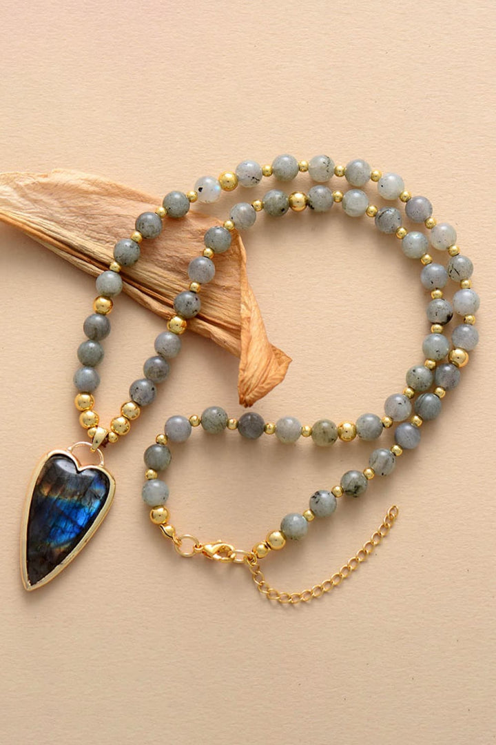 Natural Stone Pendant Beaded Necklace 