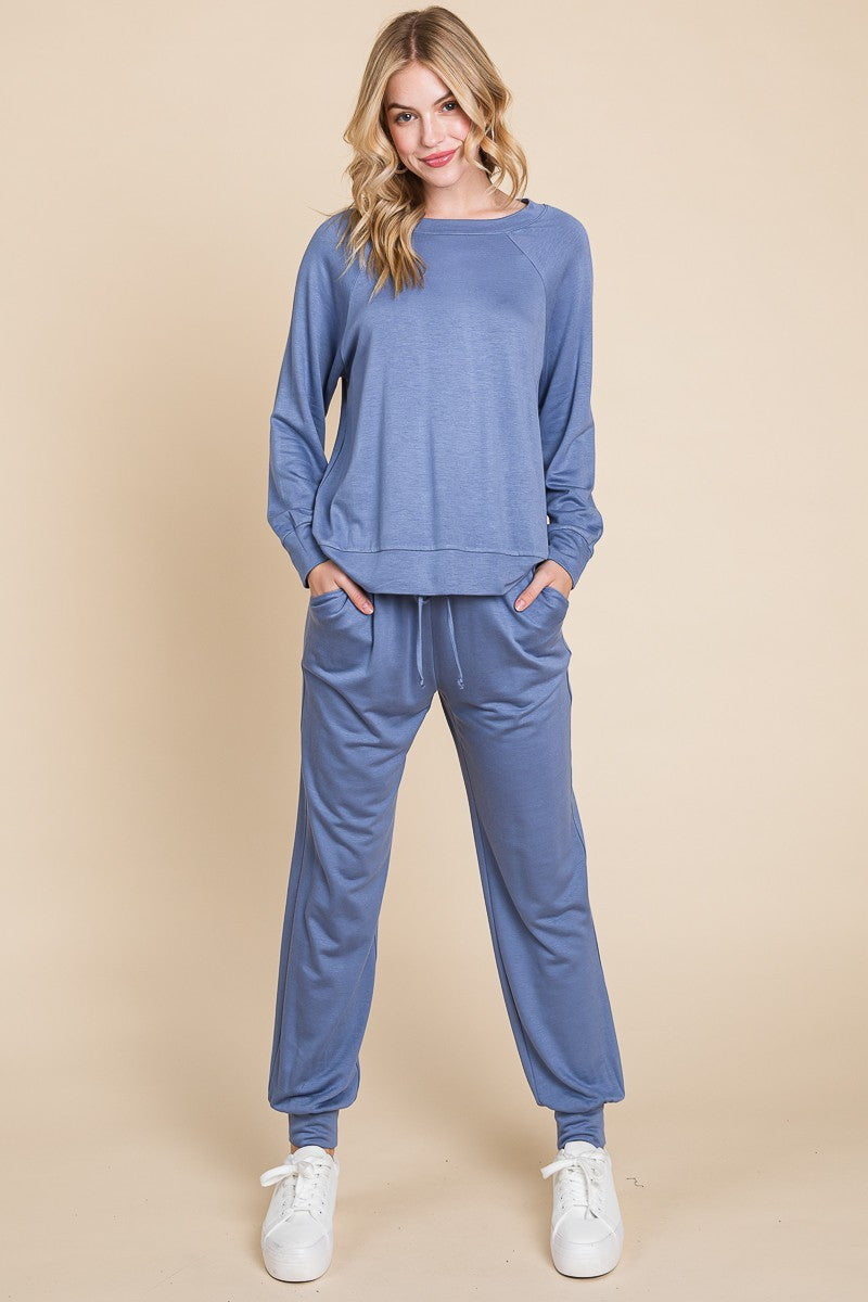 Super Lady Round Neck Raglan Sleeve Top and Pants Lounge Set 