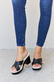 Weeboo Cherish The Moments Contrast Platform Sandals in Black 