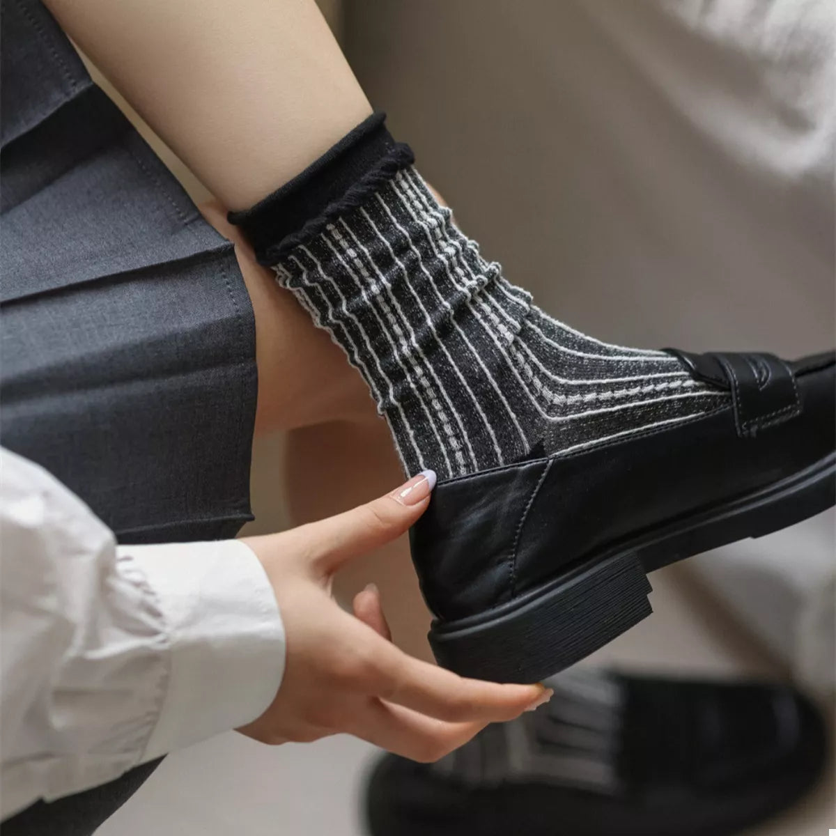 Two-Tone Cotton Knit Crew Socks Lingerie & Nightwear