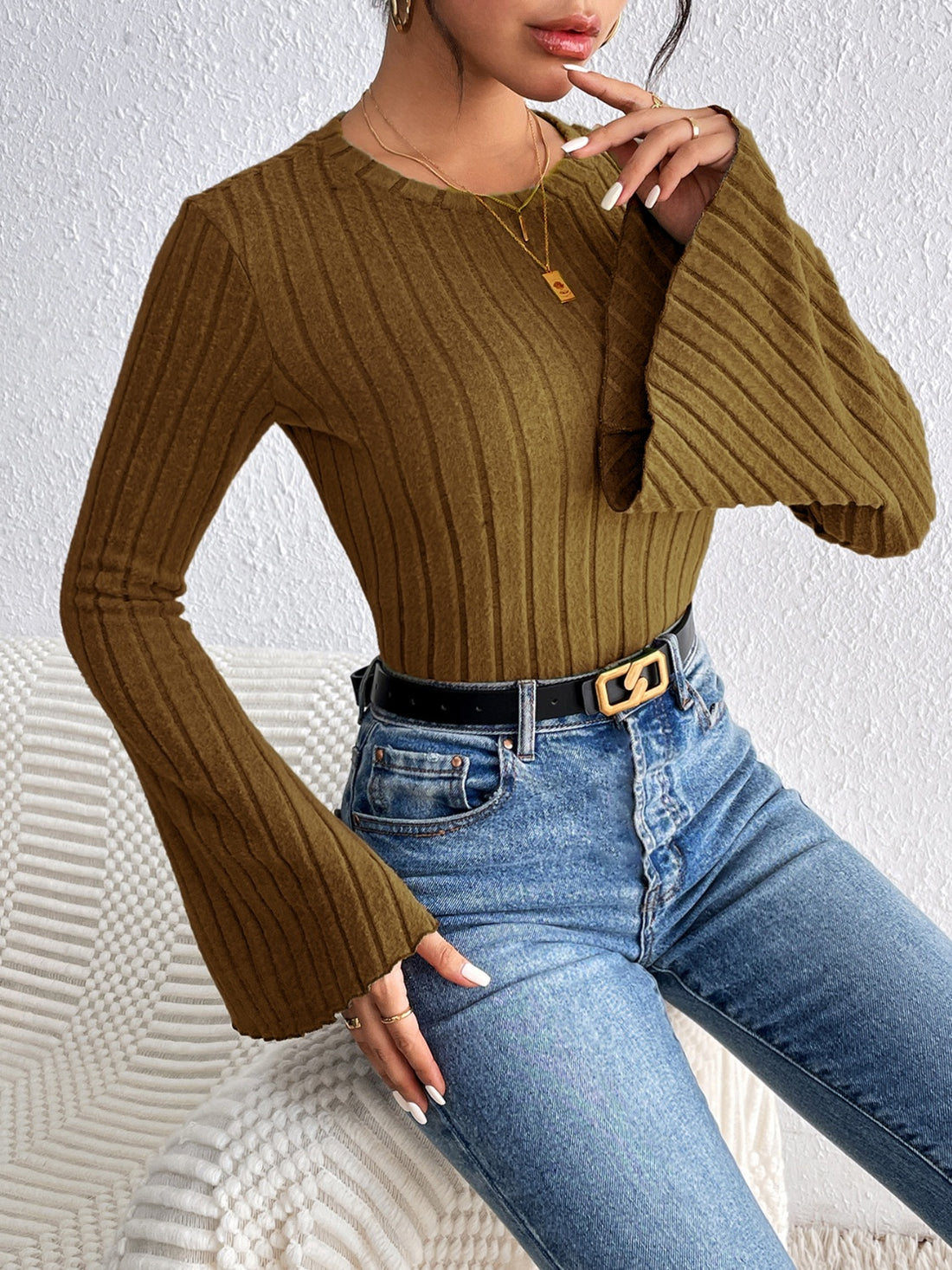 Honey Round Neck Flare Sleeve T-Shirt 