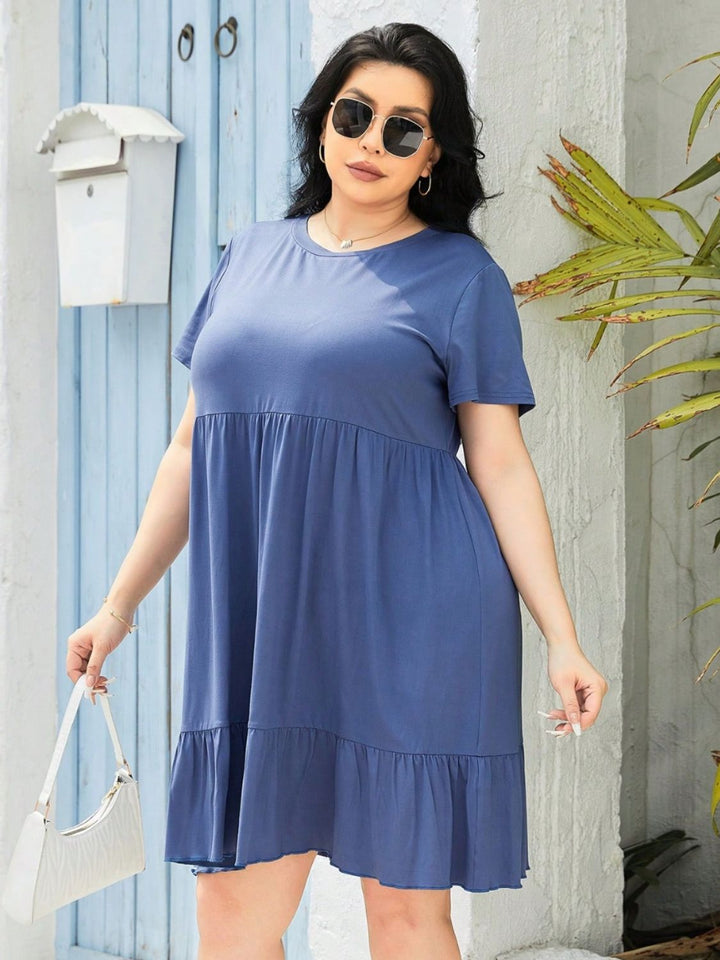 Plus Size Round Neck Short Sleeve Dress 