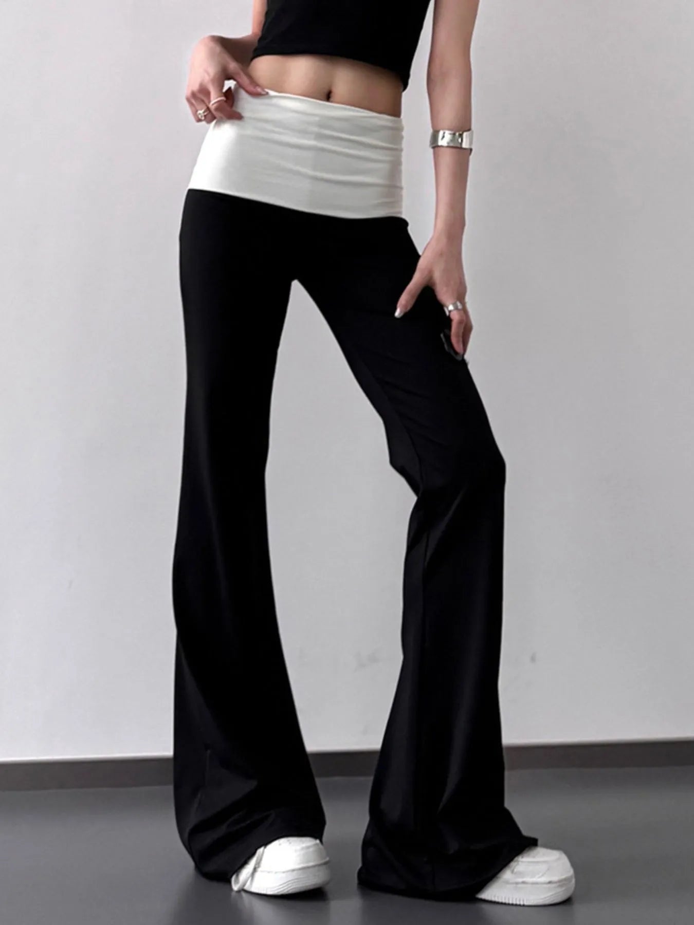 Contrast Waistband Flare Pants 