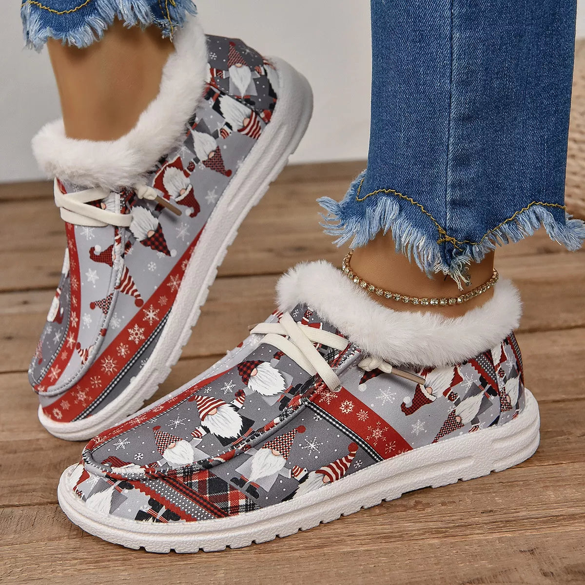 Christmas Print Round Toe Sneakers 