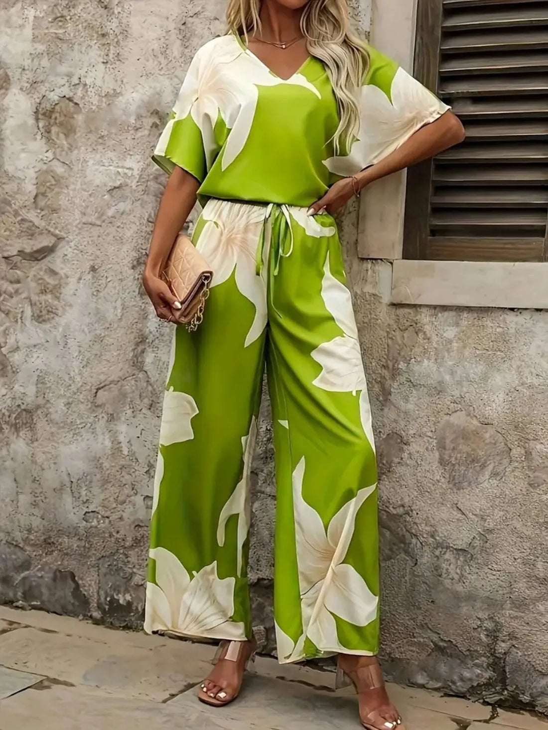Printed V-Neck Top and Pants Set Two Piece Dresses