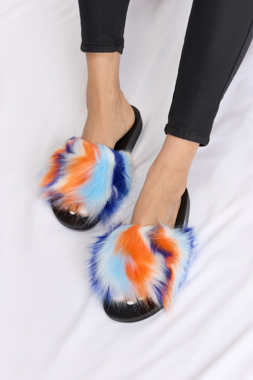 Forever Link Plush Open-Toe Sandals 