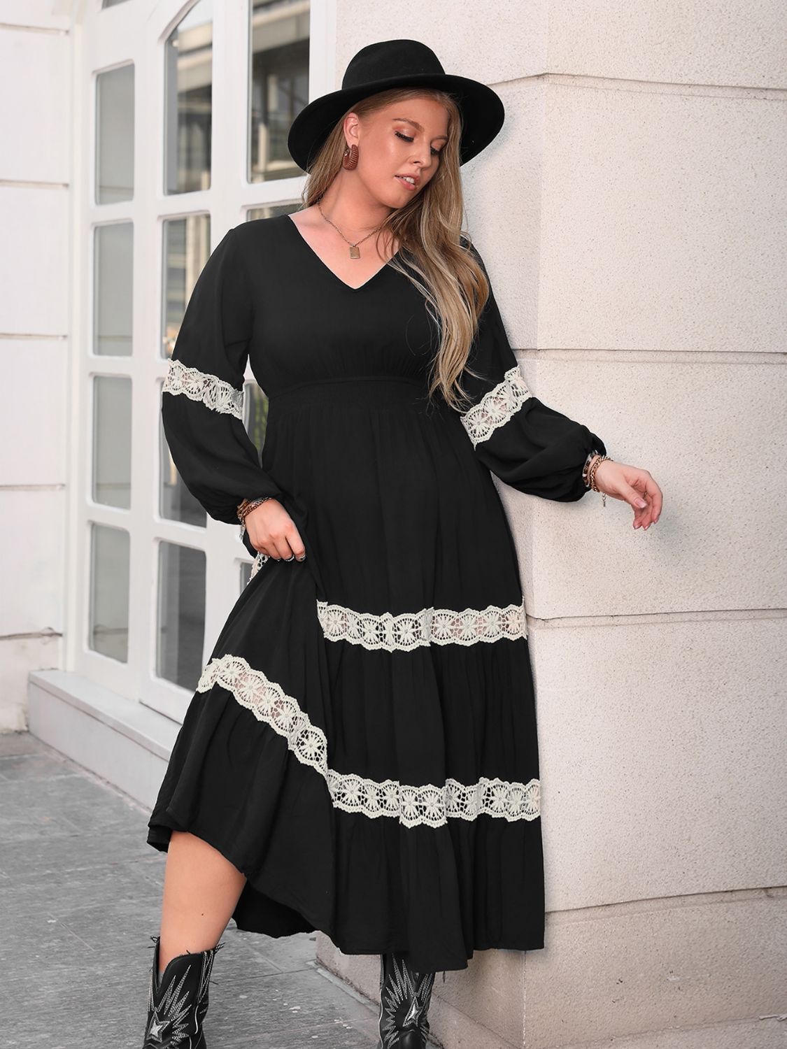 Plus Size Lace Detail V-Neck Long Sleeve Midi Dress 