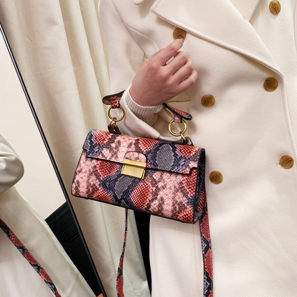 PU Leather Snakeskin Print Crossbody Bag 