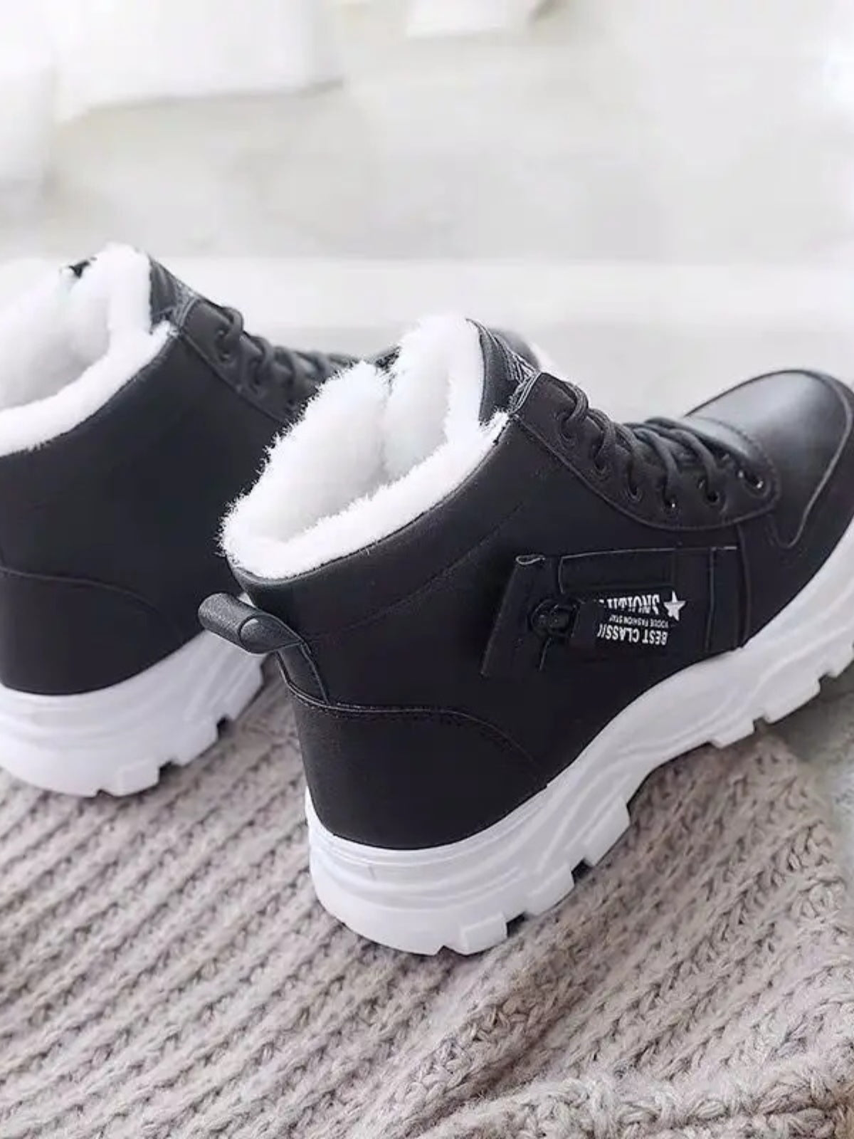 Decorative Zipper Round Toe Platform Boots 