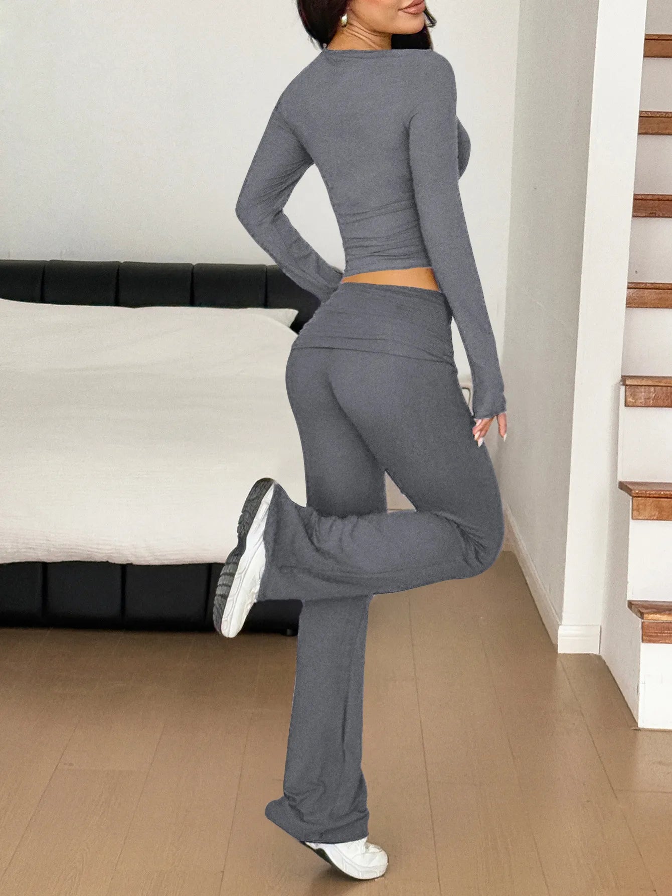 Long Sleeve Crop Top and Bootcut Pants Set Two Piece Dresses