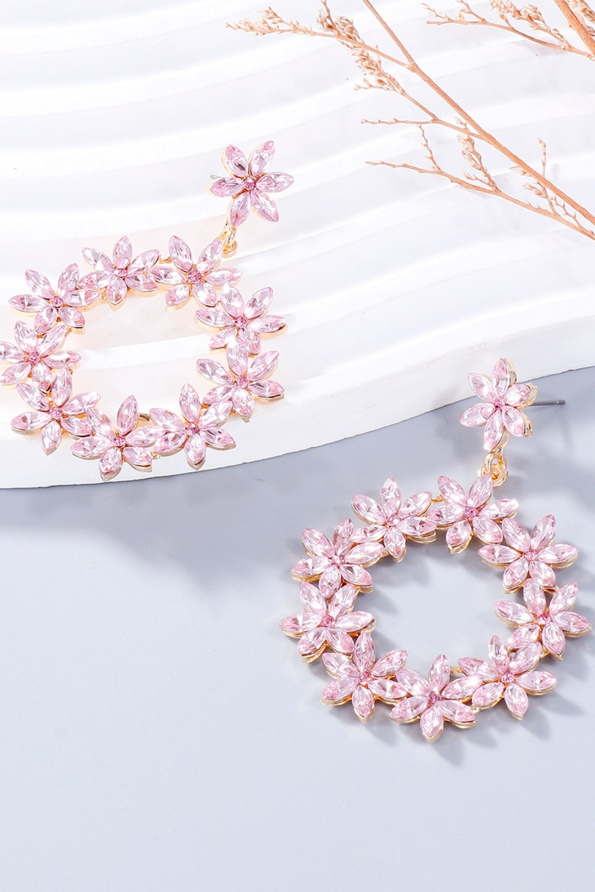 Rhinestone Flower Dangle Earrings 