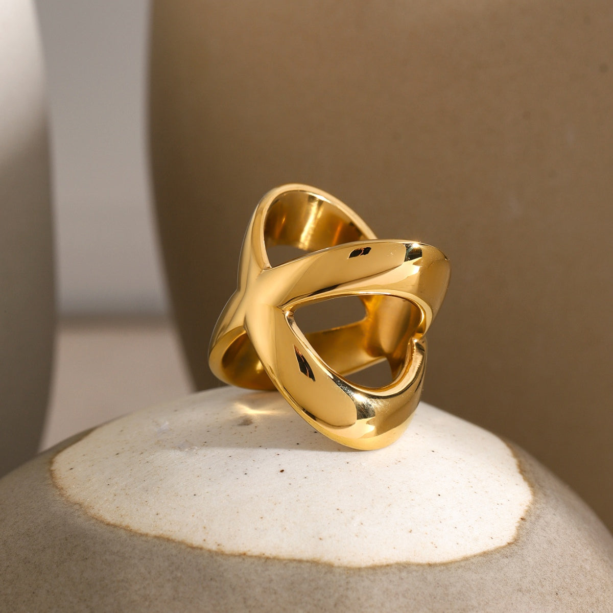 18K Gold-Plated Crisscross Ring 