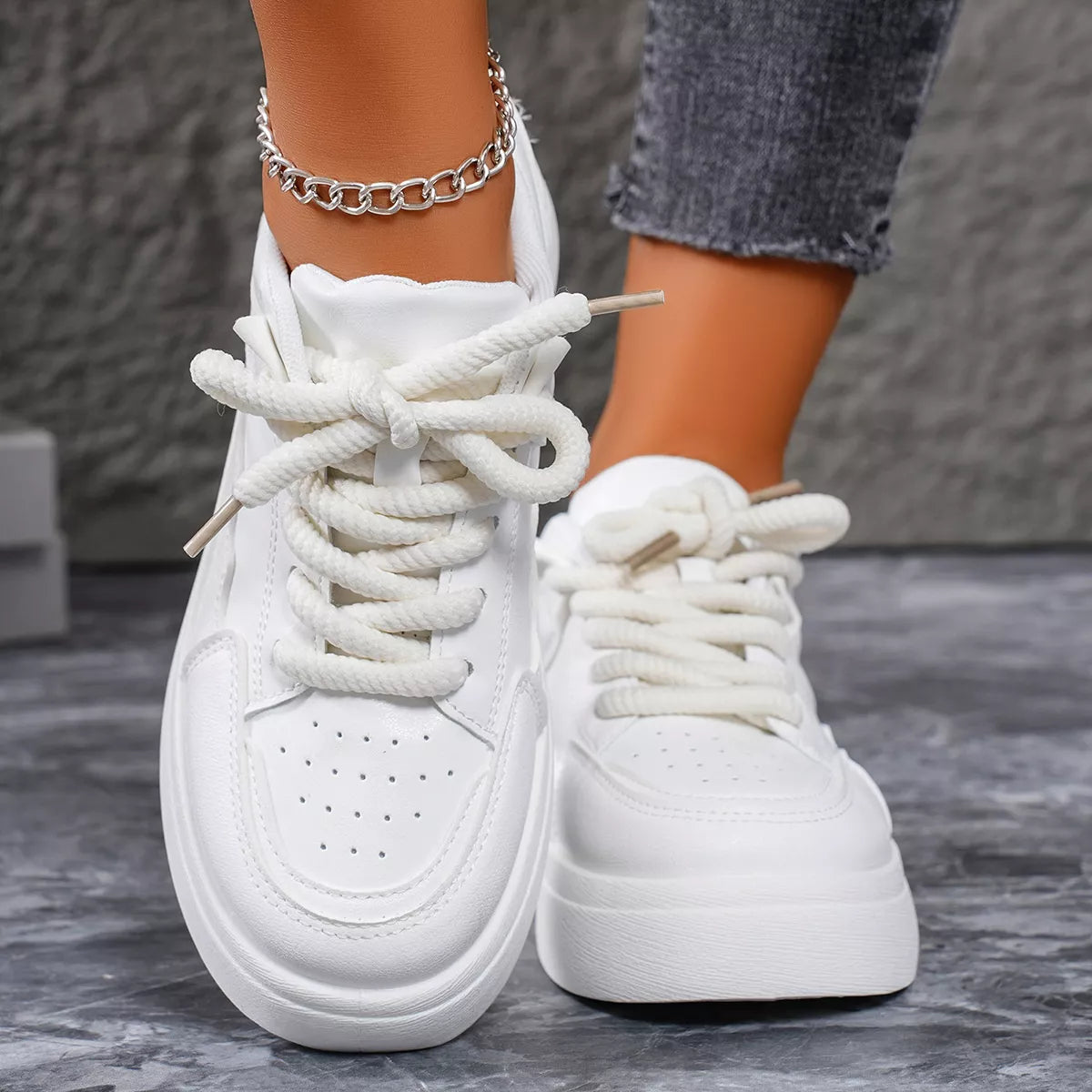 Round Toe Platform Sneakers 