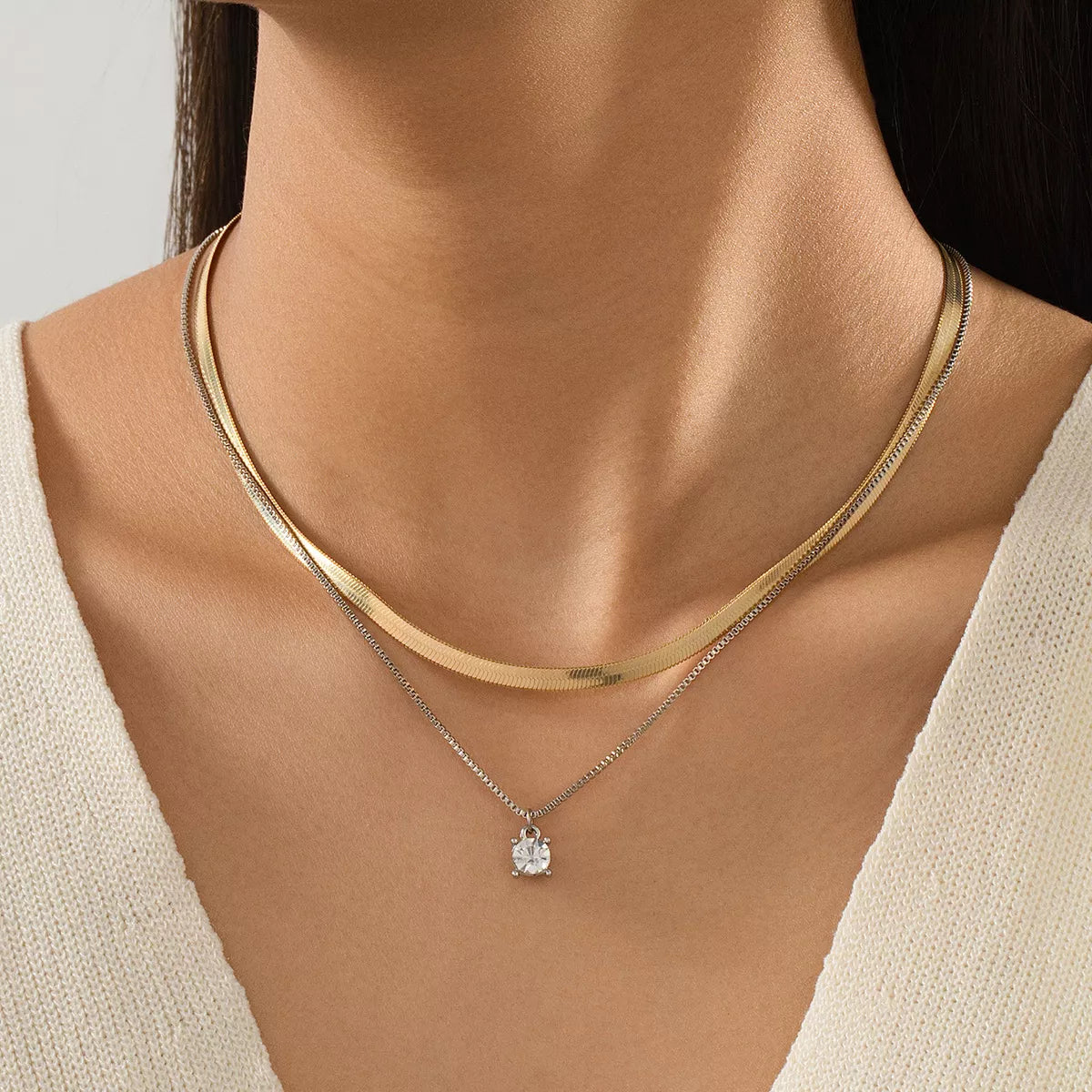 2 Piece Minimalist Design Chain Pendant Necklace 