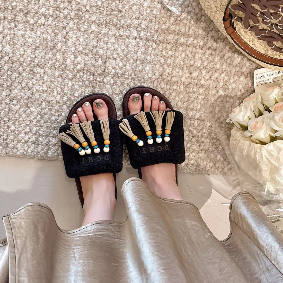 Tassel Open Toe Slippers 