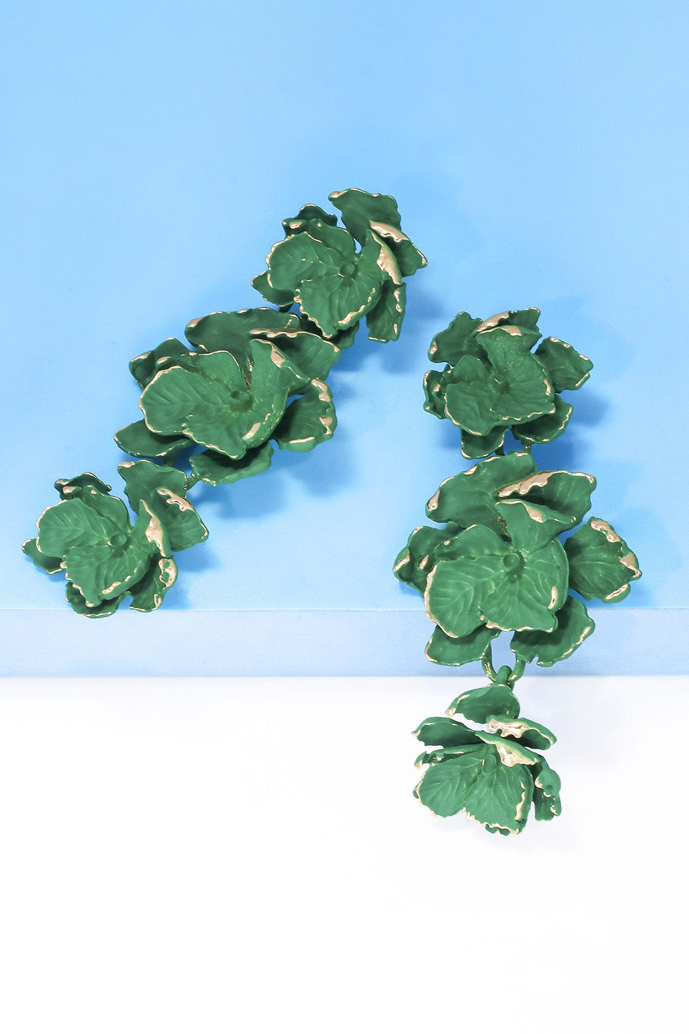 Flower Shape Zinc Alloy Dangle Earrings 