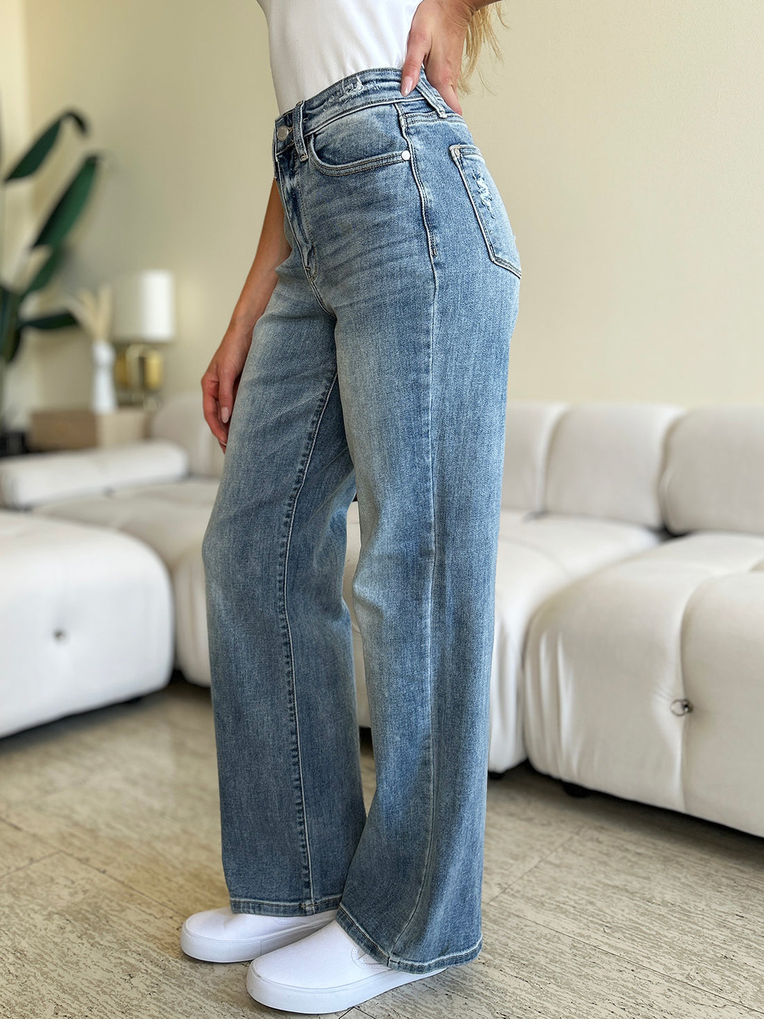 Judy Blue Full Size High Waist Straight Jeans 