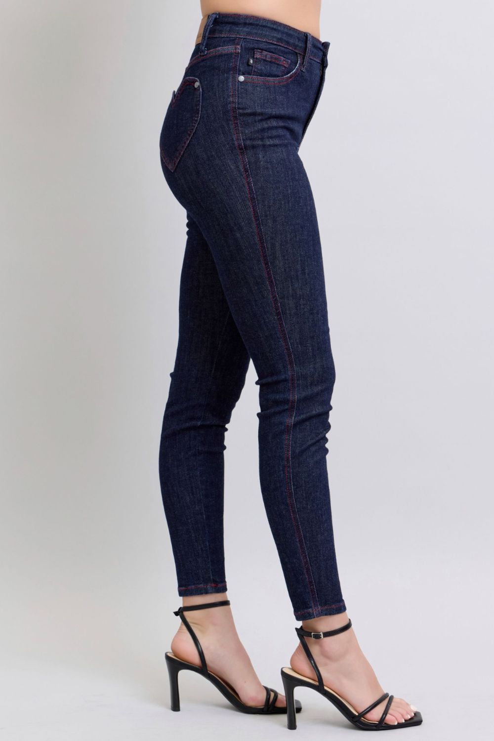 Judy Blue Full Size Heart Shaped Back Pockets Skinny Jeans 