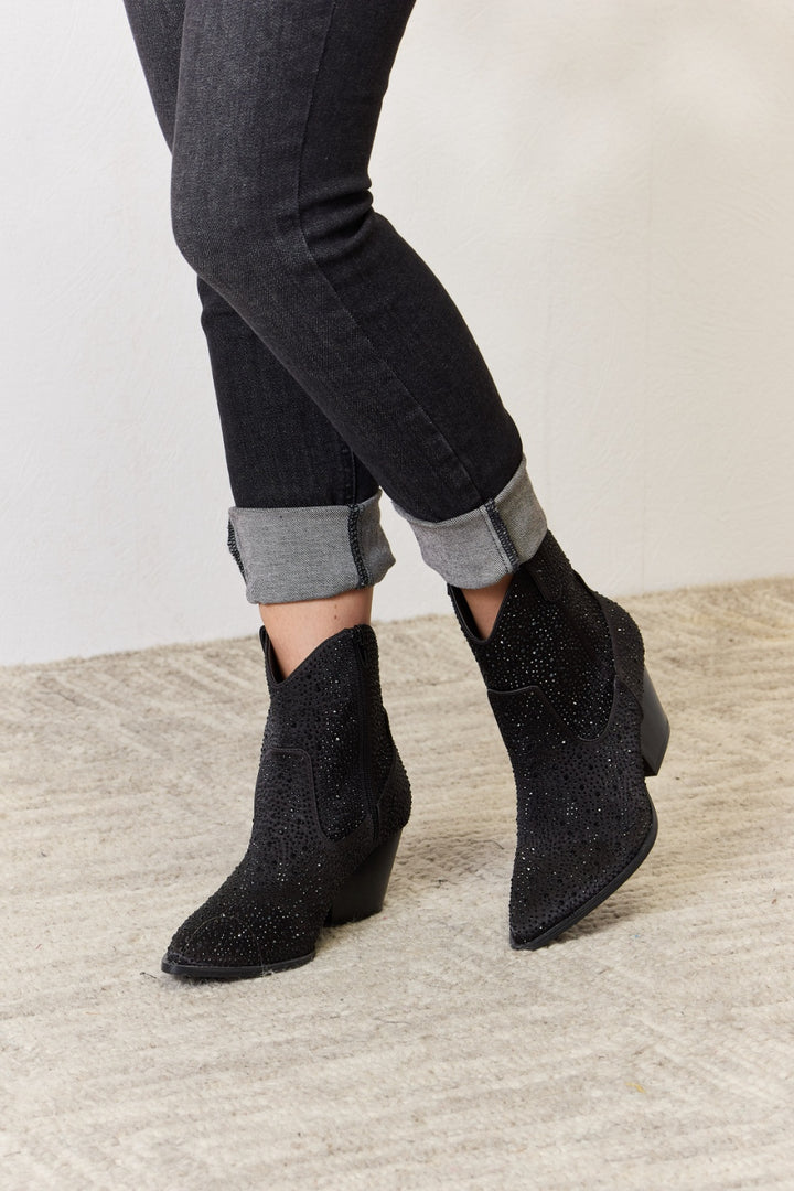 East Lion Corp Rhinestone Ankle Cowboy Boots 