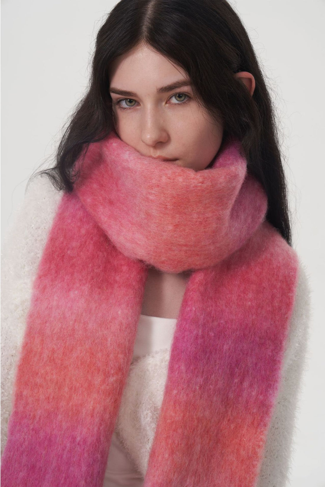 Fringe Gradient Thermal Scarf 