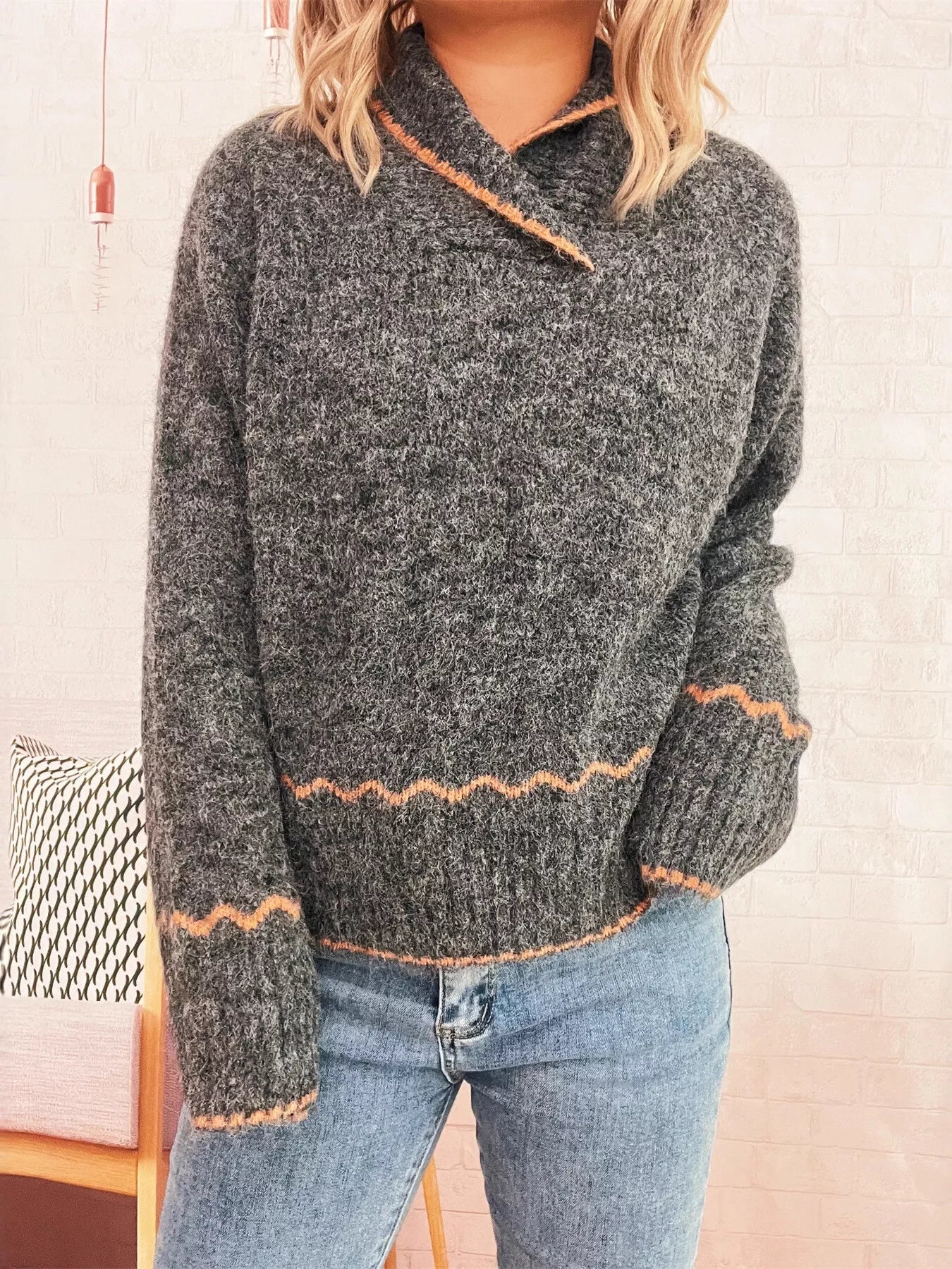 Ribbed Contrast Trim Long Sleeve Sweater 