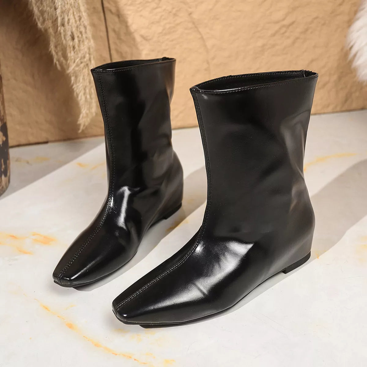 Point Toe Leather Boots 