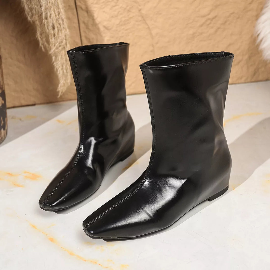 Point Toe Leather Boots 