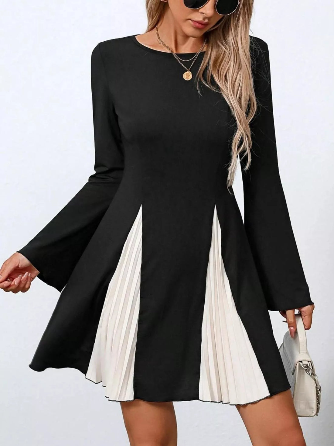 Pleated Flare Sleeve Mini Dress 