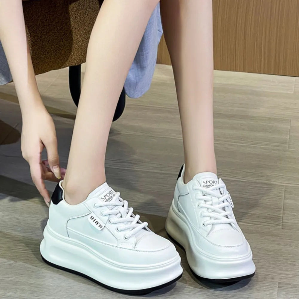 Lace Up Round Toe Platform Sneakers 