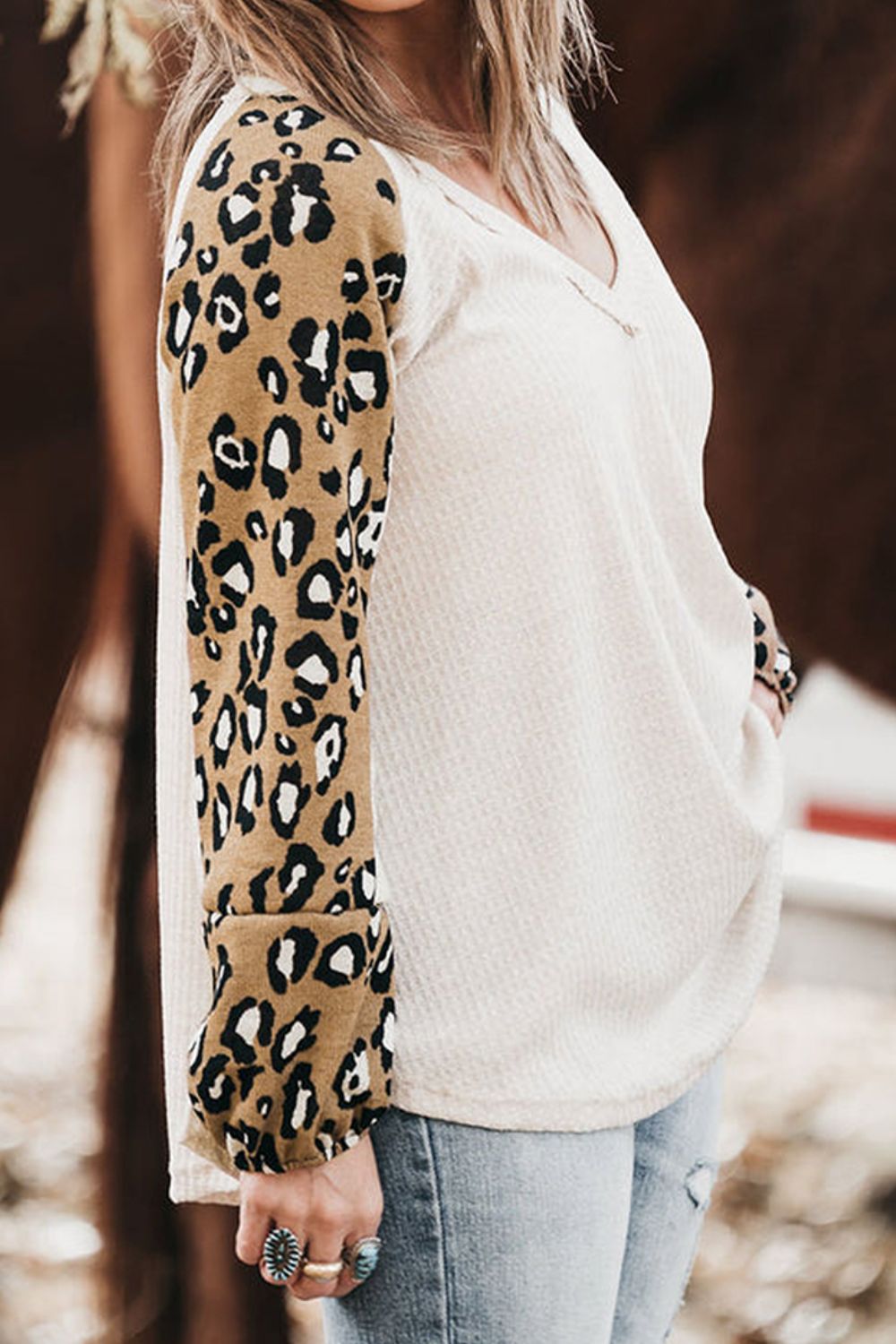 Plus Size Leopard V-Neck Raglan Sleeve Blouse 