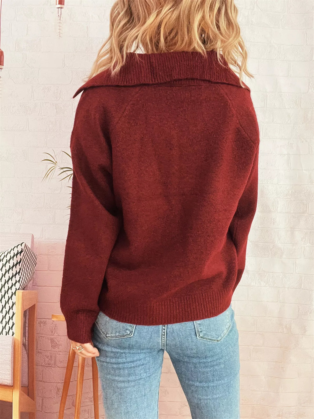 Ribbed Hem Raglan Sleeve Sweater 